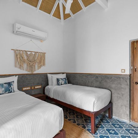Azora By Ayatana, Goa Otel Morjim Dış mekan fotoğraf