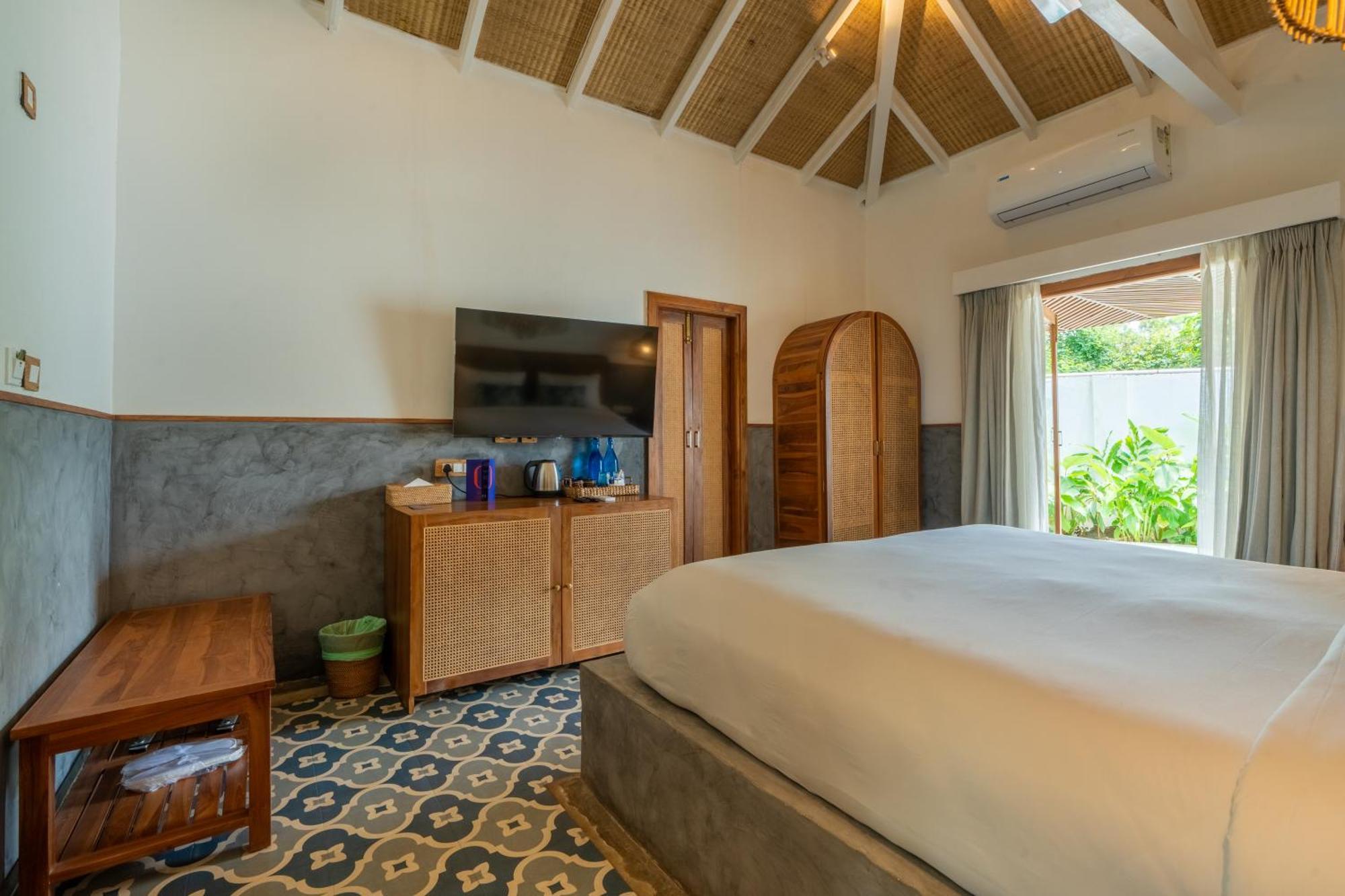 Azora By Ayatana, Goa Otel Morjim Dış mekan fotoğraf