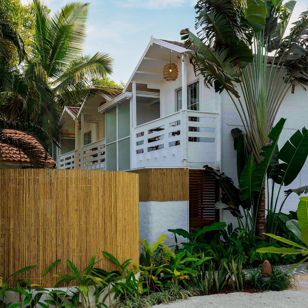 Azora By Ayatana, Goa Otel Morjim Dış mekan fotoğraf