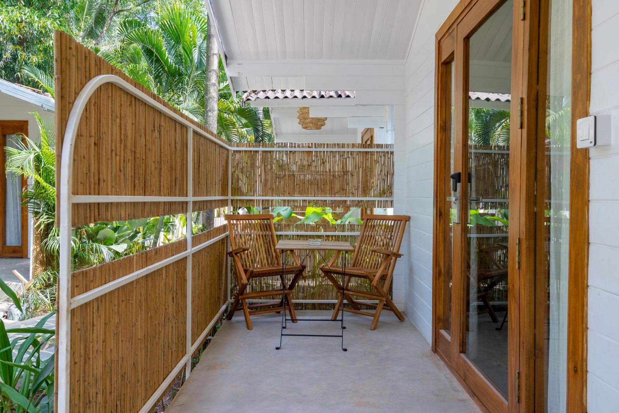 Azora By Ayatana, Goa Otel Morjim Dış mekan fotoğraf