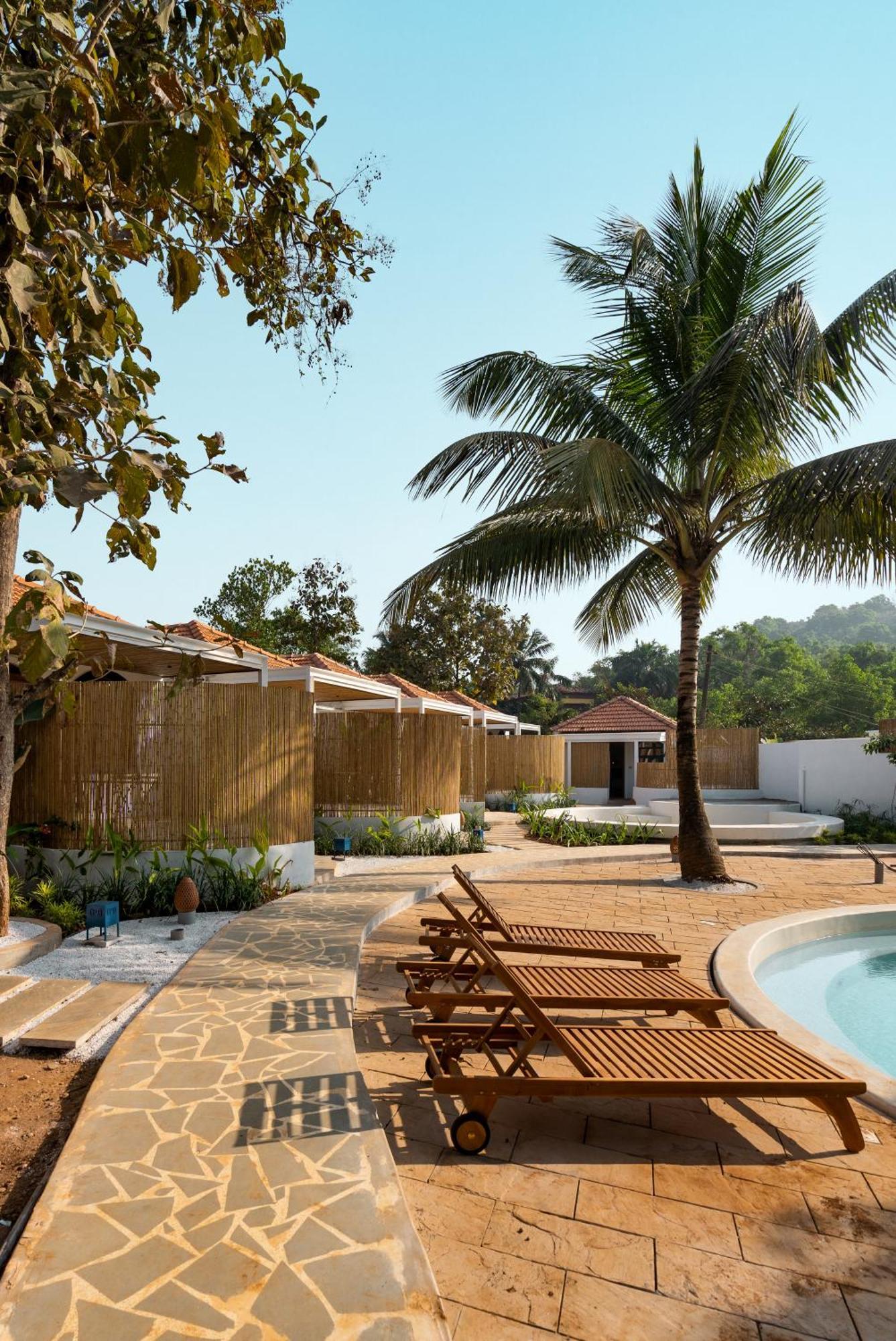 Azora By Ayatana, Goa Otel Morjim Dış mekan fotoğraf